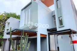 Rumah Luxury Modern Siap Huni di Bintaro Tangerang Selatan Rumah Luxury Modern Siap Huni di Bintaro Tangerang Selatan