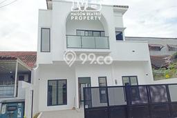 For Sale! Luxury House LT 135m2 Desain Modern di BSD For Sale! Luxury House LT 135m2 Desain Modern di BSD