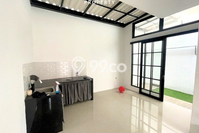 Rumah Luas Asri 3 KT Siap Pakai di Bekasi Bekasi Rumah Luas Asri 3 KT Siap Pakai di Bekasi Bekasi