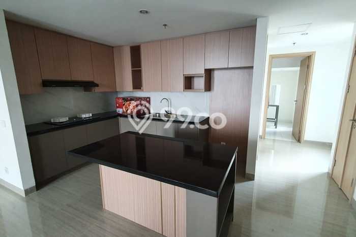 Apartemen Sewa 3 Kamar Murah Siap Huni di Tangerang, Luas 140m2 Apartemen Sewa 3 Kamar Murah Siap Huni di Tangerang, Luas 140m2