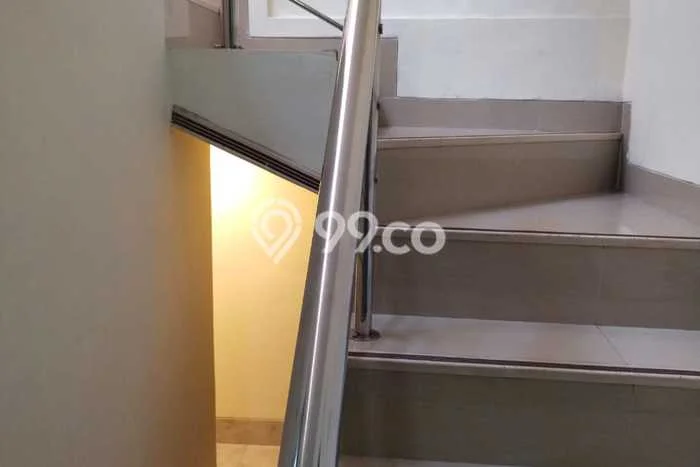 For Sale Hunian Rumah Nyaman 2 KT di Lippo Karawaci, Tangerang For Sale Hunian Rumah Nyaman 2 KT di Lippo Karawaci, Tangerang