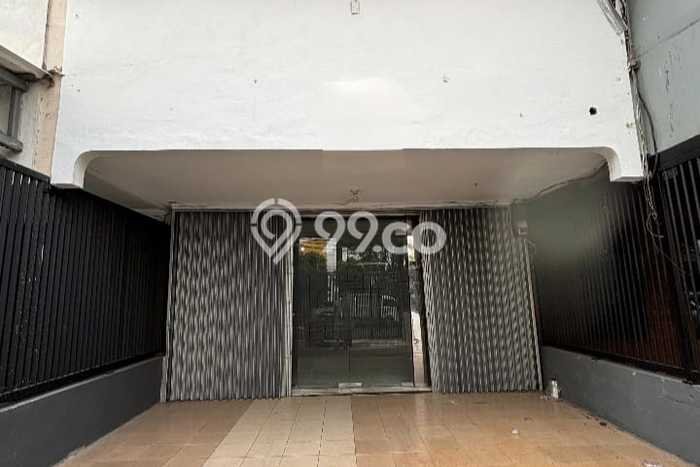 Ruko Lokasi Strategis Kawasan Pluit, Luas 200m², Disewakan Ruko Lokasi Strategis Kawasan Pluit, Luas 200m², Disewakan