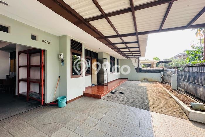 Rumah di , Ready, 2 KM, Akses Tangerang, Tangerang, Luas 240m2m² Bangunan 120m2m² Rumah di , Ready, 2 KM, Akses Tangerang, Tangerang, Luas 240m2m² Bangunan 120m2m²