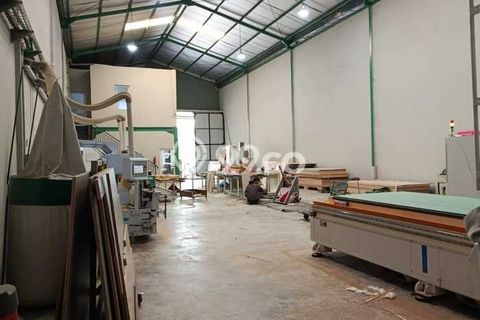 Gudang Bagus Dijual LB 330m2 Lokasi Strategis Tangerang Area Cocok untuk Bisnis Gudang Bagus Dijual LB 330m2 Lokasi Strategis Tangerang Area Cocok untuk Bisnis
