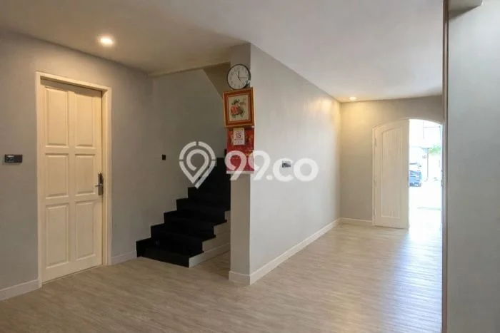 Jual Rumah Mewah Elegan Dengan View Cantik di Lippo Karawaci, Tangerang Jual Rumah Mewah Elegan Dengan View Cantik di Lippo Karawaci, Tangerang