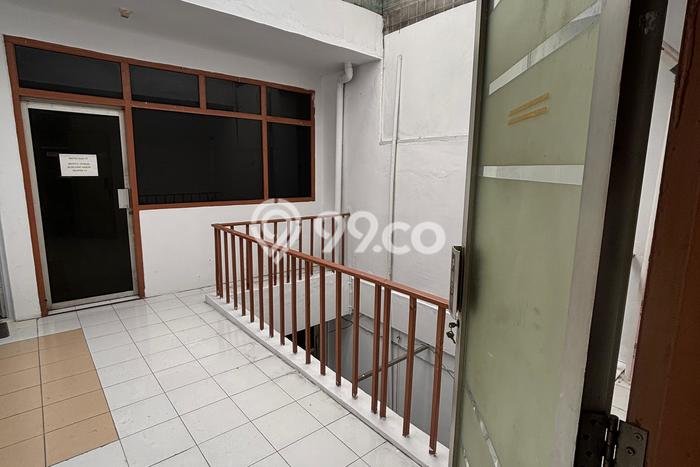 Ruko Lokasi Strategis Kawasan Pluit, Luas 200m², Disewakan Ruko Lokasi Strategis Kawasan Pluit, Luas 200m², Disewakan