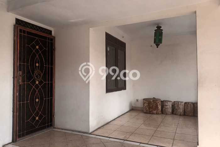 Dijual Rumah Strategis Bagus Punya 5 KT di Serpong Utara Tangerang Selatan Hak Pakai Dijual Rumah Strategis Bagus Punya 5 KT di Serpong Utara Tangerang Selatan Hak Pakai