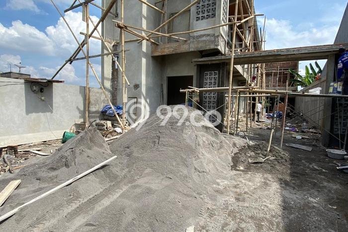 Rumah Kost Dijual Lokasi Depok, Sleman, 14 Kamar Tidur, 14 Kamar Mandi, 400m2 Rumah Kost Dijual Lokasi Depok, Sleman, 14 Kamar Tidur, 14 Kamar Mandi, 400m2