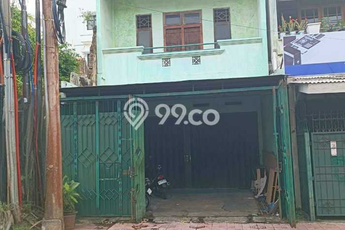 Ruko Dijual di Gedong Tengen Yogyakarta dengan Luas Bangunan 172m2 Ruko Dijual di Gedong Tengen Yogyakarta dengan Luas Bangunan 172m2