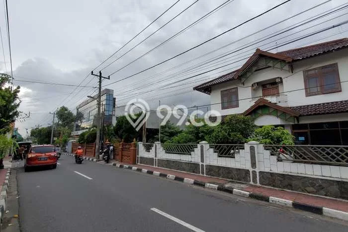 Siap Huni Hunian Elit 11 Kamar di Gedong Tengen Dekat ke Mana Saja Siap Huni Hunian Elit 11 Kamar di Gedong Tengen Dekat ke Mana Saja