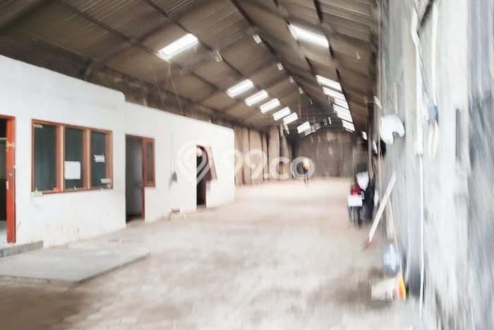 Gudang untuk Disewa di Pusat Sleman Luas Bangunan 550m2 Gudang untuk Disewa di Pusat Sleman Luas Bangunan 550m2