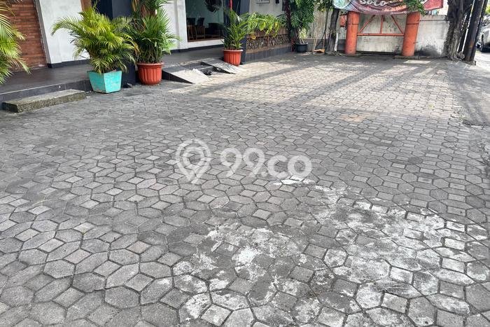 Untuk Disewa Ruko di Depok Sleman LT 360m2, LB 500m2 Untuk Disewa Ruko di Depok Sleman LT 360m2, LB 500m2