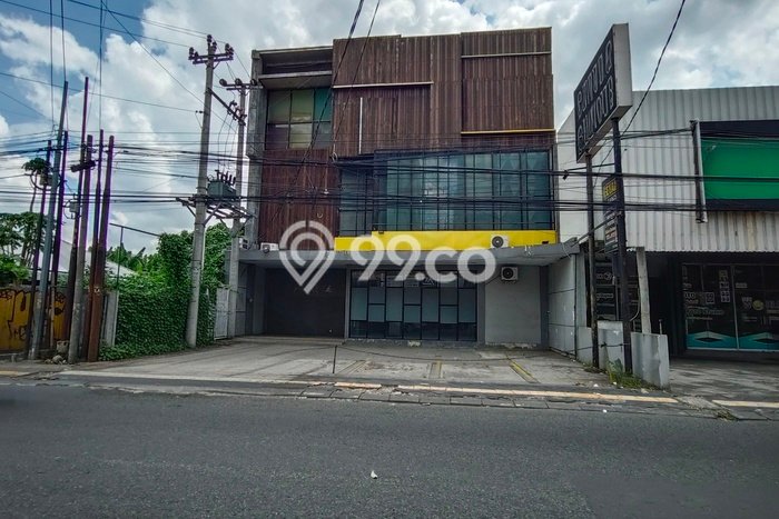 Unit Komersial disewakan di Depok Sleman dengan LT 591m2 / LB 900m2 Unit Komersial disewakan di Depok Sleman dengan LT 591m2 / LB 900m2