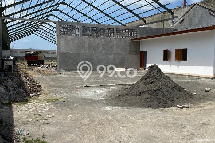 Gudang bagus disewakan di Gamping Sleman dengan LB 1445m2 harga sewa terbaik Gudang bagus disewakan di Gamping Sleman dengan LB 1445m2 harga sewa terbaik