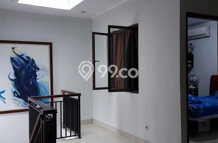 Rumah Elit Modern Siap Huni di Rawamangun Jakarta Timur Rumah Elit Modern Siap Huni di Rawamangun Jakarta Timur