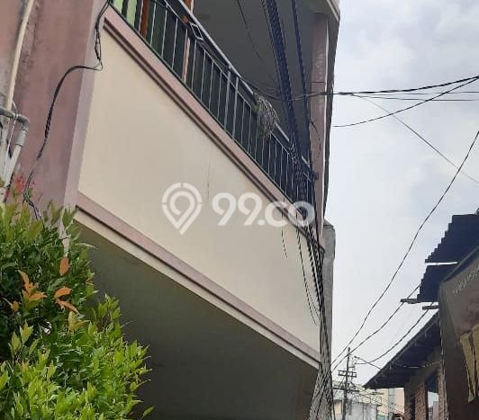 For Sale Rumah 12 Kamar Lokasi Ideal Nyaman dan Strategis di Matraman For Sale Rumah 12 Kamar Lokasi Ideal Nyaman dan Strategis di Matraman