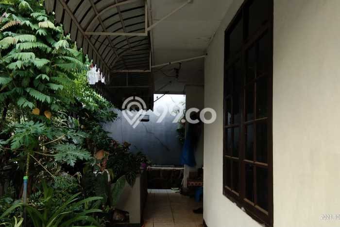 Rumah Strategis Modern Lb 180m2 di Cimahi Utara, Cimahi Rumah Strategis Modern Lb 180m2 di Cimahi Utara, Cimahi