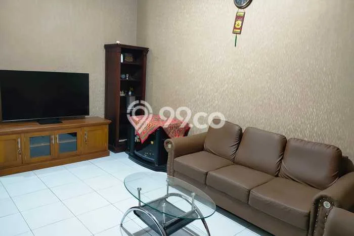 Ruko Kawasan Cihanjuang, Luas 180m2m², Area Komersial, Posisi Strategis Ruko Kawasan Cihanjuang, Luas 180m2m², Area Komersial, Posisi Strategis