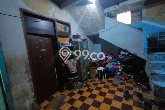Dijual Rumah 8 Kamar Lokasi Ideal Nyaman dan Strategis di Bandung Kulon Dijual Rumah 8 Kamar Lokasi Ideal Nyaman dan Strategis di Bandung Kulon