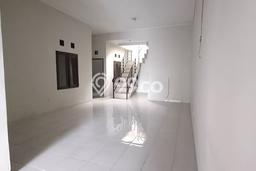 Rumah LT 131m2m² / LB 90m2m² di Kawasan Batununggal, Bandung Rumah LT 131m2m² / LB 90m2m² di Kawasan Batununggal, Bandung