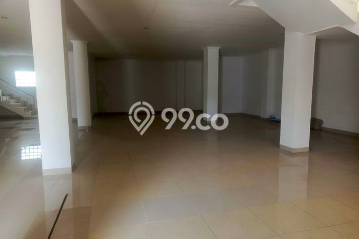 Ruko Disewa di Bandung dengan LB 450m2 Area Komersial Ramai Ruko Disewa di Bandung dengan LB 450m2 Area Komersial Ramai