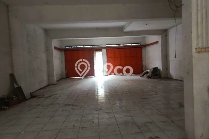 Ruko Bagus Dijual LB 729m2 Lokasi Strategis Bandung Area Cocok untuk Bisnis Ruko Bagus Dijual LB 729m2 Lokasi Strategis Bandung Area Cocok untuk Bisnis