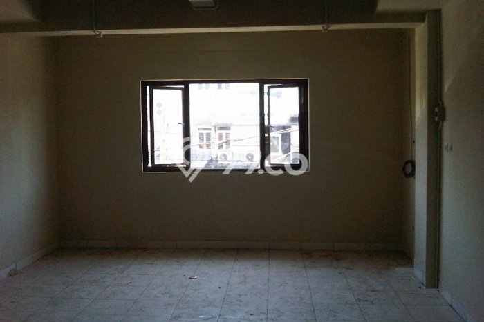 Ruko disewakan lokasi strategis Astanaanyar Bandung 135m2 Ruko disewakan lokasi strategis Astanaanyar Bandung 135m2