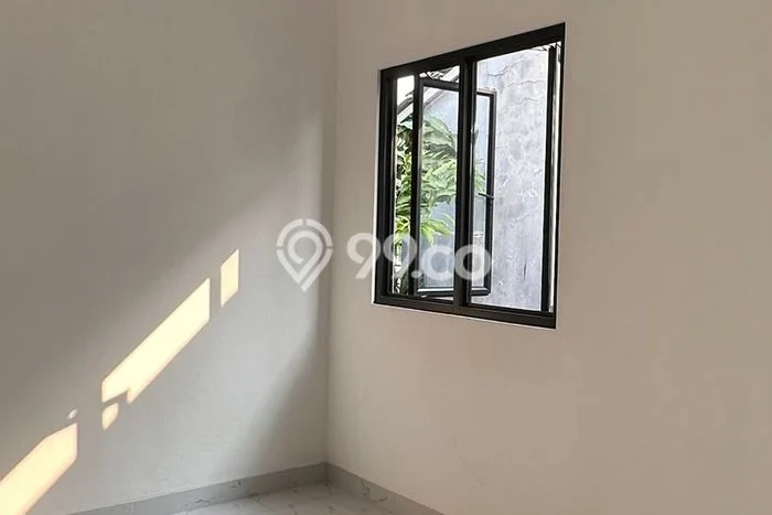 Dijual Rumah Minimalis Bagus Punya 4 KT di Serpong Tangerang Selatan SHM Dijual Rumah Minimalis Bagus Punya 4 KT di Serpong Tangerang Selatan SHM