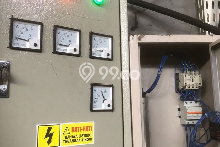 Area Ramai! Gudang Dijual di Margahayu untuk Bisnis Luas Bangunan 435m2 Area Ramai! Gudang Dijual di Margahayu untuk Bisnis Luas Bangunan 435m2