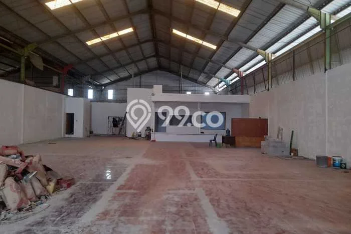 Unit Gudang Disewa Lokasi Cakung, Jakarta Timur Spesifikasi Luas Bangunan 435m2 Unit Gudang Disewa Lokasi Cakung, Jakarta Timur Spesifikasi Luas Bangunan 435m2