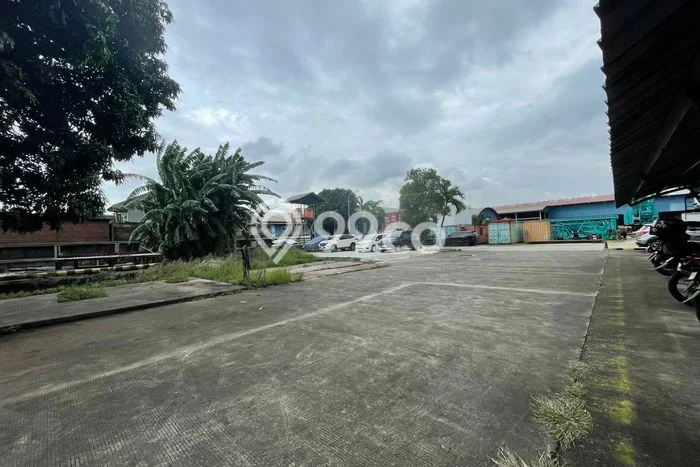 Disewakan Gudang komersial di Cakung luas bangunan 675m2 Disewakan Gudang komersial di Cakung luas bangunan 675m2