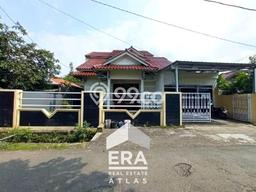 Rumah Elit LB 300m2 Siap Pakai Desain Elegan di Manyaran, Semarang Rumah Elit LB 300m2 Siap Pakai Desain Elegan di Manyaran, Semarang