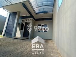 Dijual Cepat Rumah Bagus Siap Huni LB 160m2 di Gayamsari, Semarang Dijual Cepat Rumah Bagus Siap Huni LB 160m2 di Gayamsari, Semarang