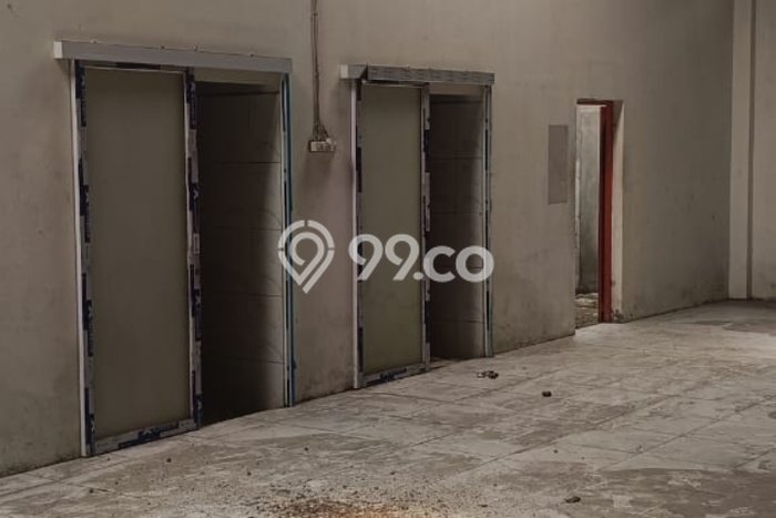 Gudang disewakan di Tarumajaya Bekasi dengan luas bangunan 500m2 Gudang disewakan di Tarumajaya Bekasi dengan luas bangunan 500m2