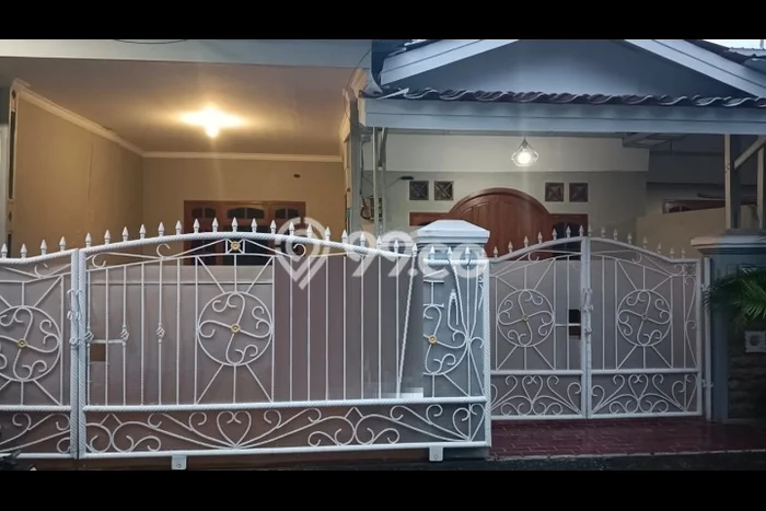 Disewakan Cepat Rumah Kondisi Baik di Area Bekasi Barat, Bekasi Disewakan Cepat Rumah Kondisi Baik di Area Bekasi Barat, Bekasi