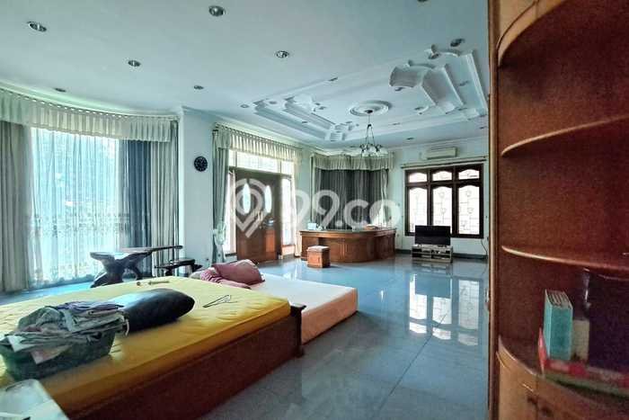 Rumah Second Belakang Green Ville Jakarta Barat Rumah Second Belakang Green Ville Jakarta Barat