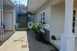 Dijual ruma second masi terawat lokasi Jalan Kartini JakPus harga nego Dijual ruma second masi terawat lokasi Jalan Kartini JakPus harga nego