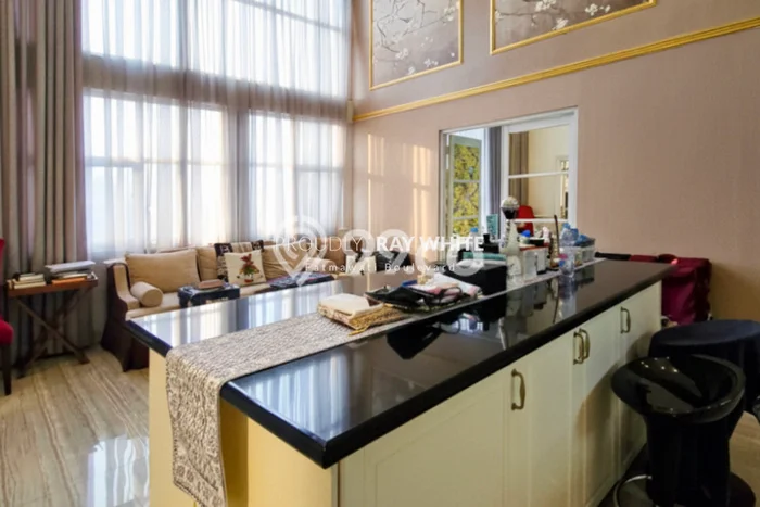 Ready to Use! Luxury House LT 197m2 Desain Modern di Duren Tiga Ready to Use! Luxury House LT 197m2 Desain Modern di Duren Tiga