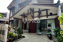 Rumah Elit Modern Siap Huni di Lebak Bulus Jakarta Selatan Rumah Elit Modern Siap Huni di Lebak Bulus Jakarta Selatan