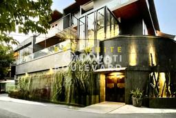 Dijual Rumah Mewah Exclusive di Kebayoran Baru, Jakarta Selatan Dijual Rumah Mewah Exclusive di Kebayoran Baru, Jakarta Selatan