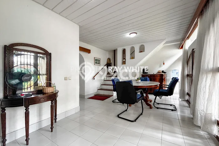 Rumah Elit Modern Siap Huni di Fatmawati Jakarta Selatan Rumah Elit Modern Siap Huni di Fatmawati Jakarta Selatan