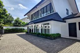 Hunian 4 Kamar Siap Huni Disewakan di Kebayoran Baru Harga Kompetitif Hunian 4 Kamar Siap Huni Disewakan di Kebayoran Baru Harga Kompetitif