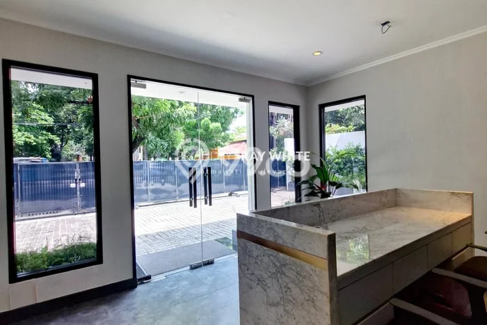 Hunian 4 Kamar Siap Huni Disewakan di Kebayoran Baru Harga Kompetitif Hunian 4 Kamar Siap Huni Disewakan di Kebayoran Baru Harga Kompetitif