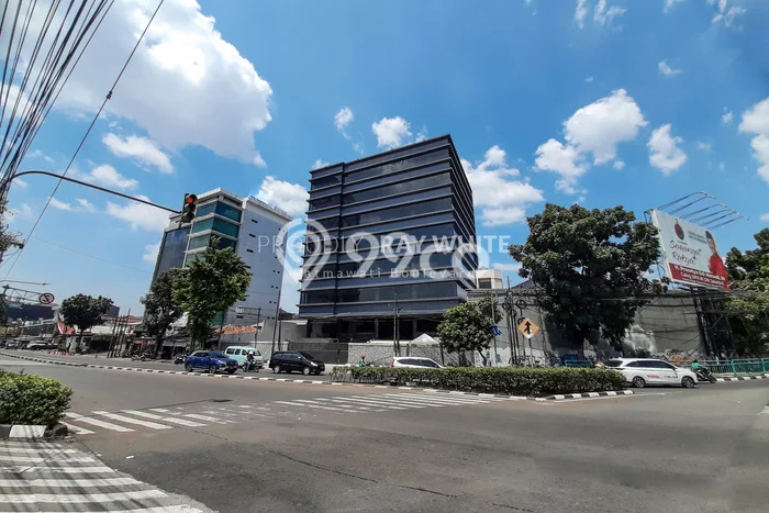 Kantor Dijual Lokasi Emas di Kebayoran Lama Luas 4000m2 Kantor Dijual Lokasi Emas di Kebayoran Lama Luas 4000m2