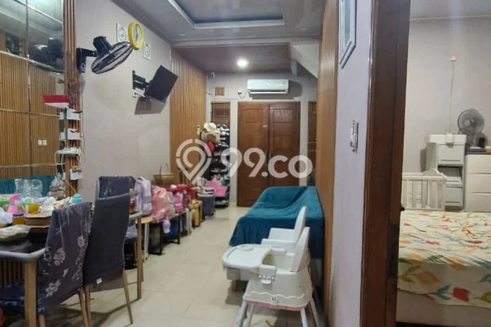 For Sale Rumah 4 Kamar Lokasi Strategis Nyaman dan Strategis di Kelapa Gading For Sale Rumah 4 Kamar Lokasi Strategis Nyaman dan Strategis di Kelapa Gading