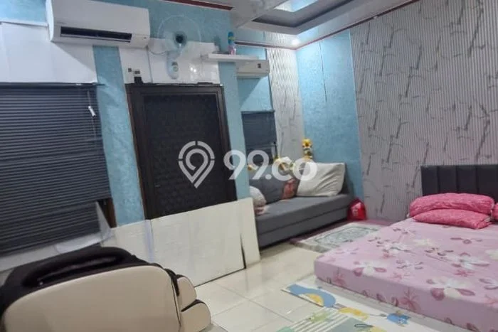For Sale Rumah 4 Kamar Lokasi Strategis Nyaman dan Strategis di Kelapa Gading For Sale Rumah 4 Kamar Lokasi Strategis Nyaman dan Strategis di Kelapa Gading
