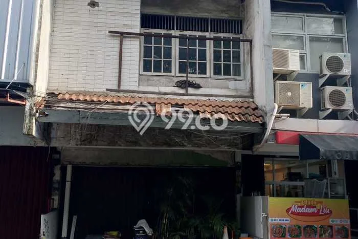 Ruko Disewa di Jakarta Utara dengan LB 150m2 Area Komersial Ramai Ruko Disewa di Jakarta Utara dengan LB 150m2 Area Komersial Ramai