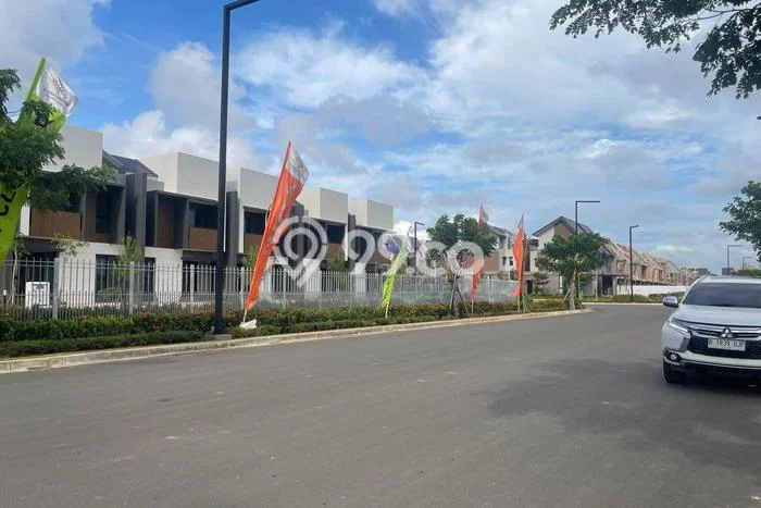 Rumah kawasan Summarecon Crown Gading, Siap Huni, 4 KT, Akses Summarecon Crown Gading, Bekasi, Bekasi, Luas 77m² Bangunan 93m² Rumah kawasan Summarecon Crown Gading, Siap Huni, 4 KT, Akses Summarecon Crown Gading, Bekasi, Bekasi, Luas 77m² Bangunan 93m²