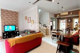 Hot Offer Hunian Premium Ideal dan Luas di Pondok Aren, Tangerang Selatan Hot Offer Hunian Premium Ideal dan Luas di Pondok Aren, Tangerang Selatan