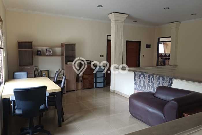 For Sale! Premium House LT 288m2 Desain Modern di Pulomas For Sale! Premium House LT 288m2 Desain Modern di Pulomas
